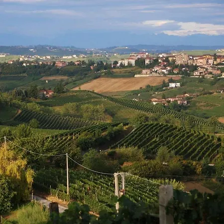 Lägenhet Agliano Lovely *