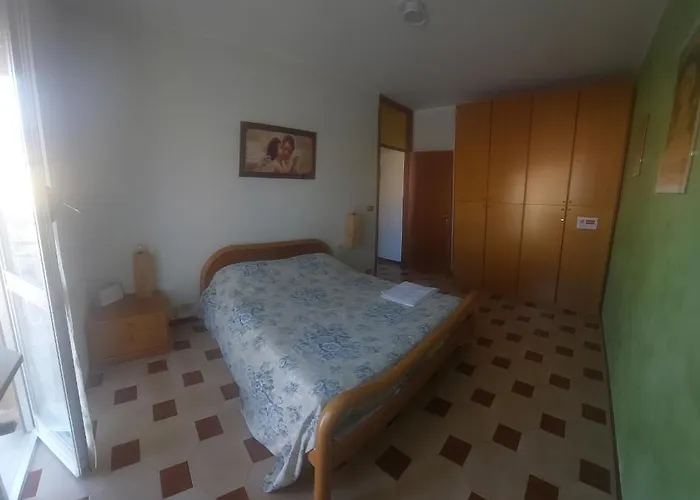 Agliano Lovely Appartamento